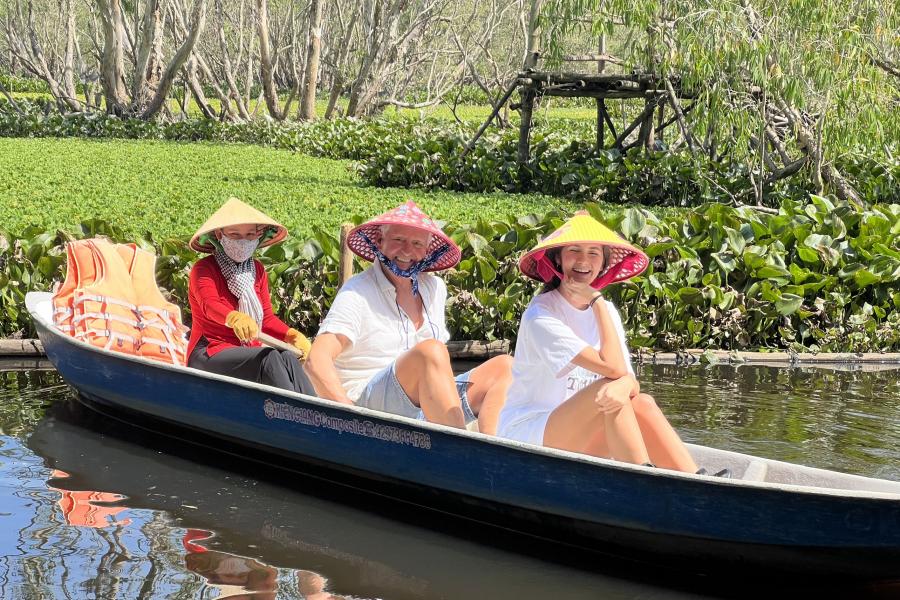 1 DAY CAN THO - AUTHENTIC FLOATING MARKET - TRA SU FOREST.HIB1DTS1 color