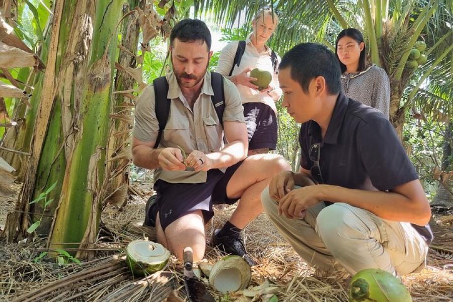 1 DAY CAN THO - BEN TRE - THE CAPITAL OF COCONUT TREE ADVENTURE– HIB1DCBT7 color