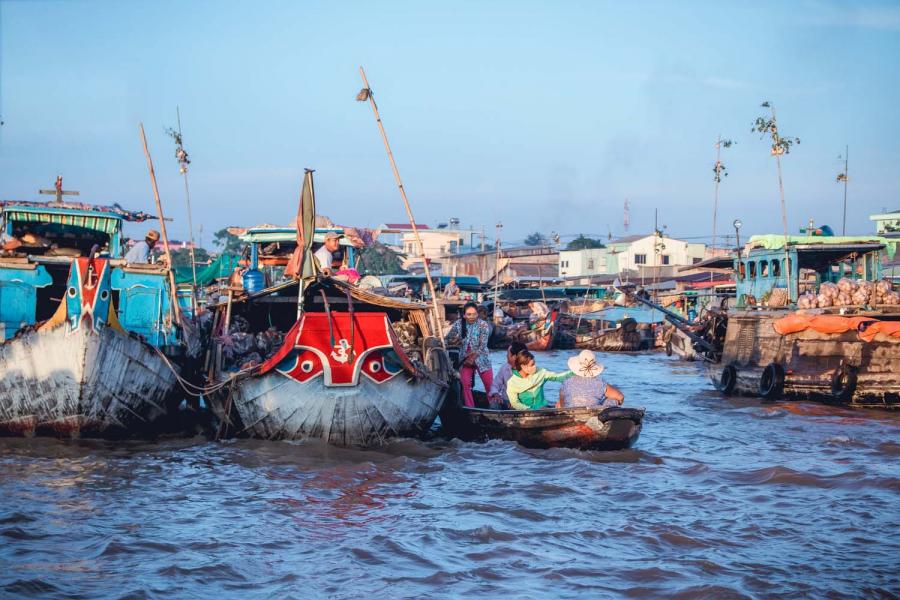 4 DAYS SAIGON - MEKONG DELTA - PHNOM PENH - ON CRUISE-HIB4DSCPP1 color