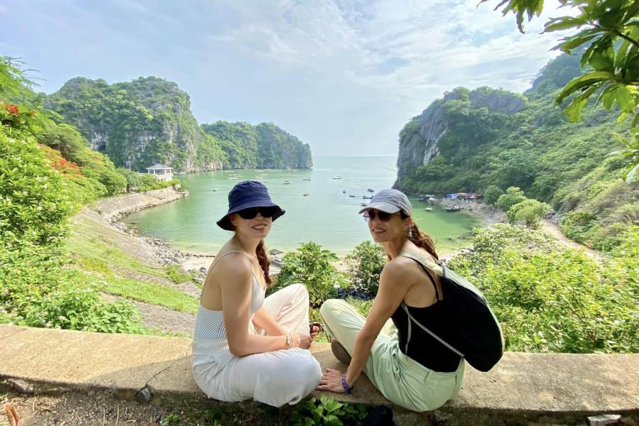 HA NOI - SAPA – HA LONG 6 DAYS 5 NIGHTS color