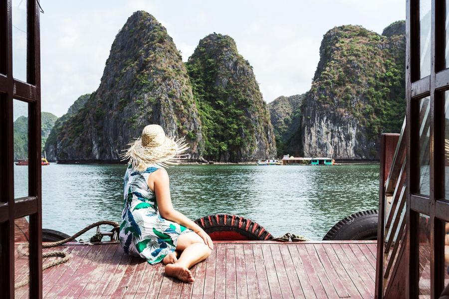 HA NOI - SAPA – HA LONG 6 DAYS 5 NIGHTS color