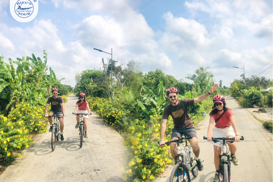 HALF DAY CAN THO - FROM CITY TO SERENITY: THE ULTIMATE MEKONG CYCLING – KAYAKING ADVENTURE – HIBCCKK1 color